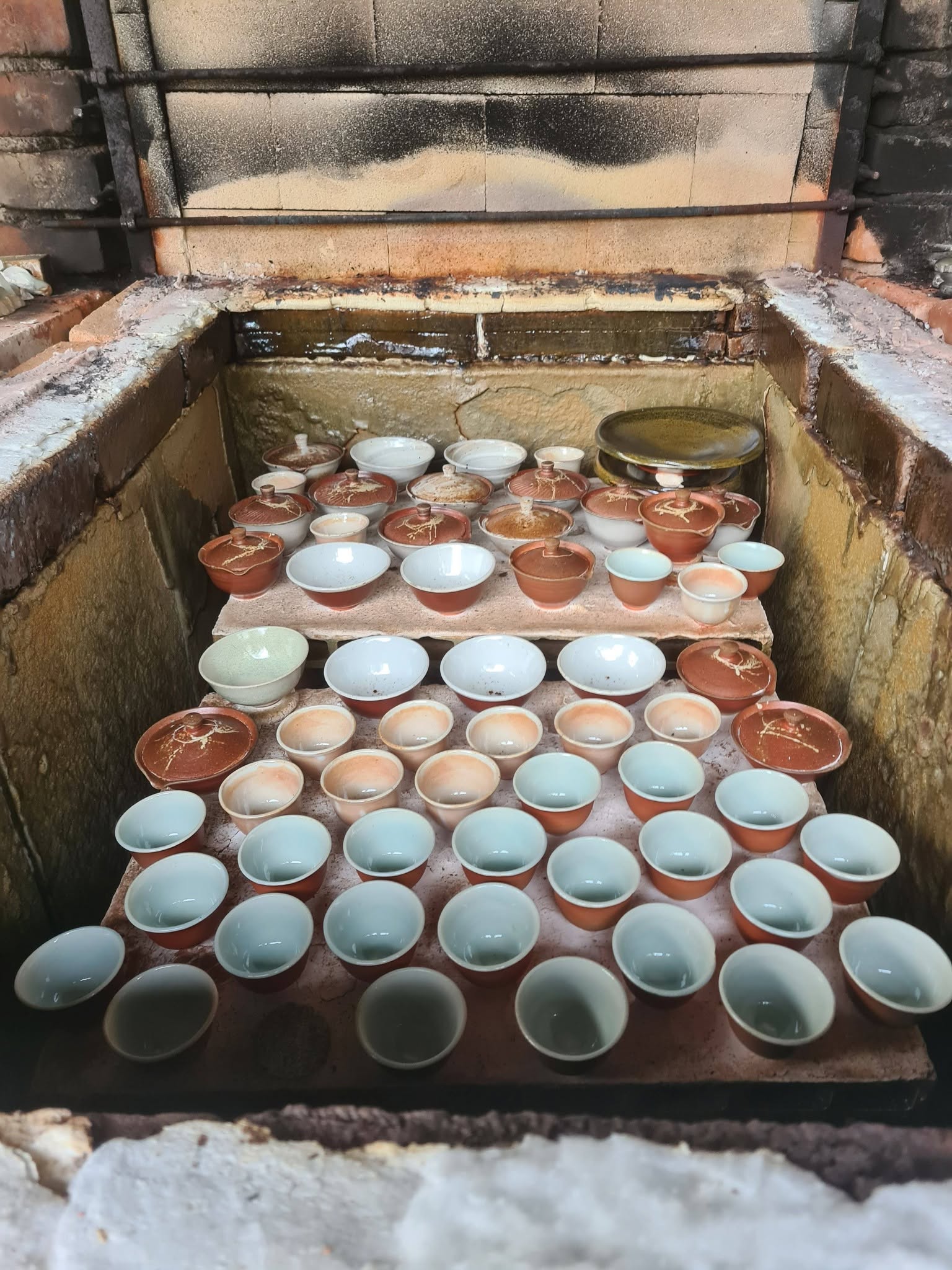 Jura Lang Pottery photo